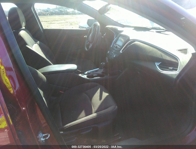 1G1ZD5ST8JF120619
