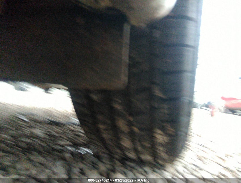 1G1PE5SB4G7201566