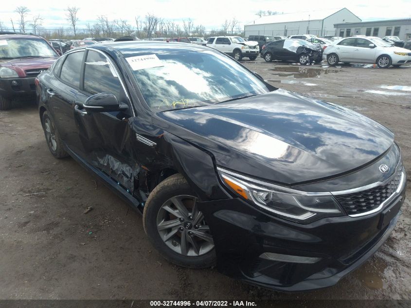 5XXGT4L31KG359569 2019 Kia Optima Lx