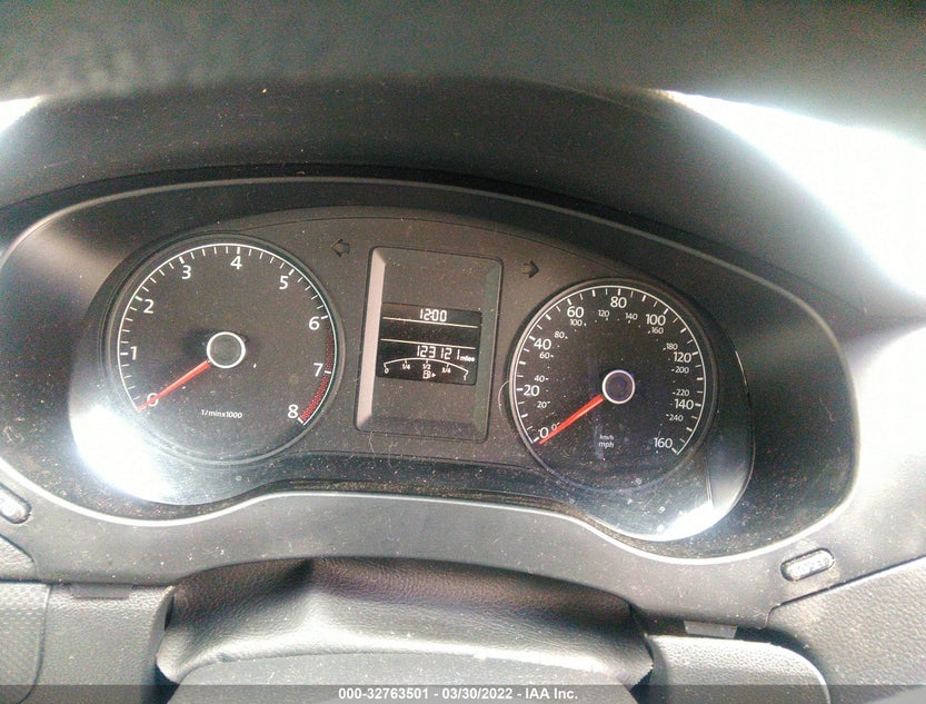 3VW1K7AJ4EM425592