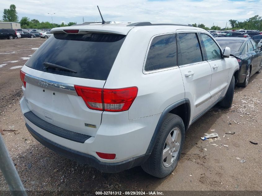 2013 Jeep Grand Cherokee Laredo VIN: 1C4RJFAG2DC577426 Lot: 32781312