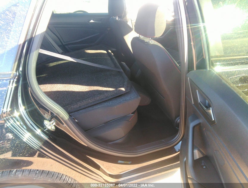 3VW5T7BU0LM019037