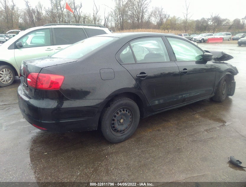 3VW2K7AJ6DM305067