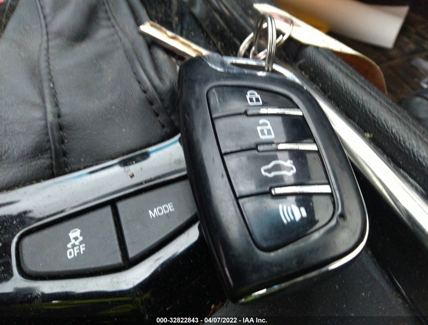 1G6AH5RX8E0150944