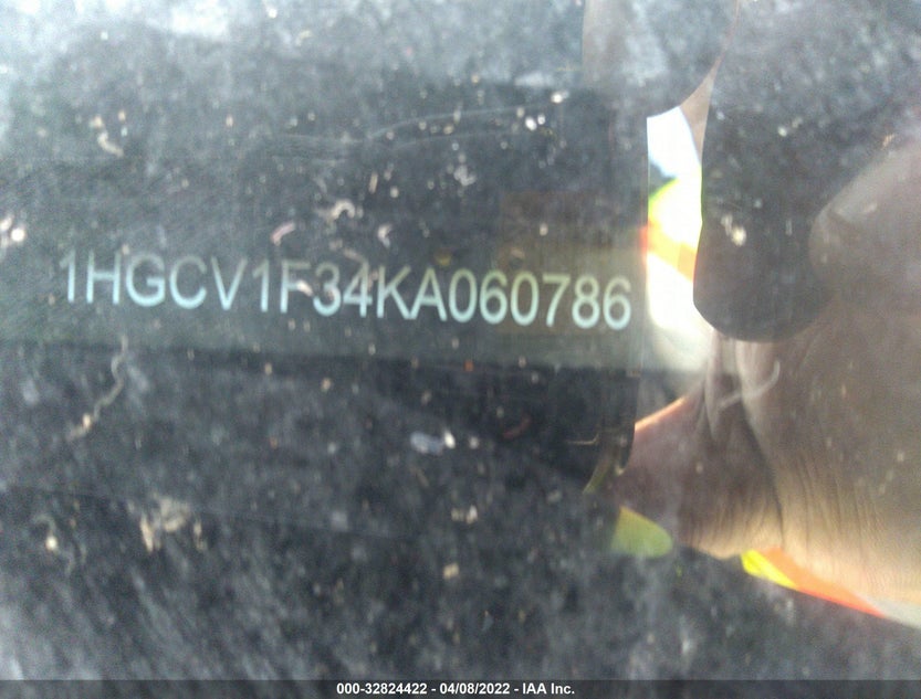1HGCV1F34KA060786