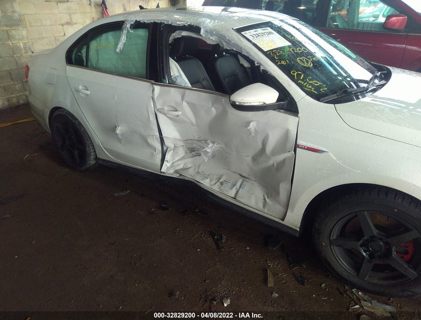 3VW4T7AJ5HM314774