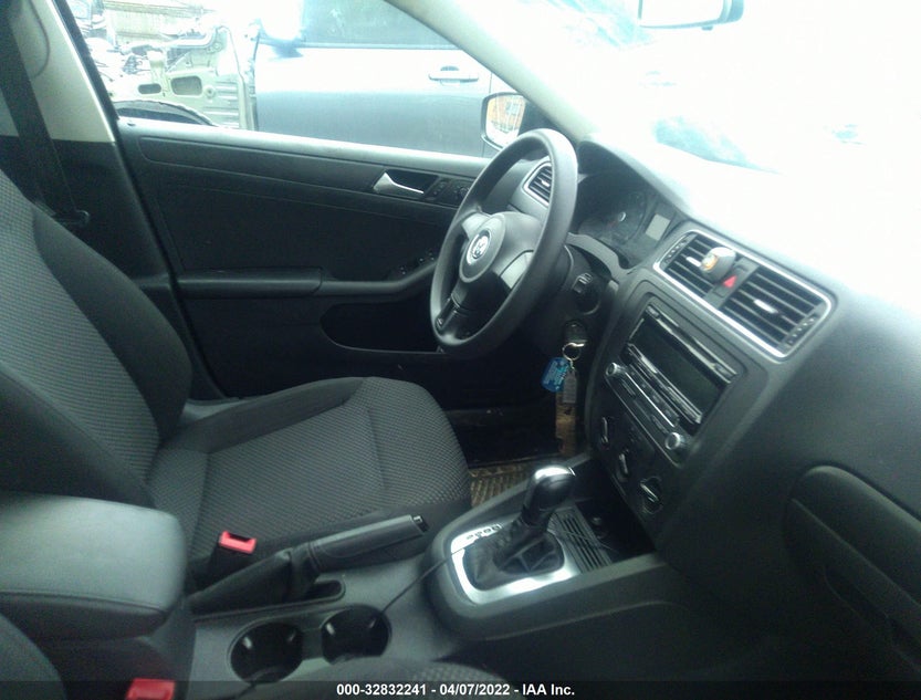 3VW2K7AJ8EM368091