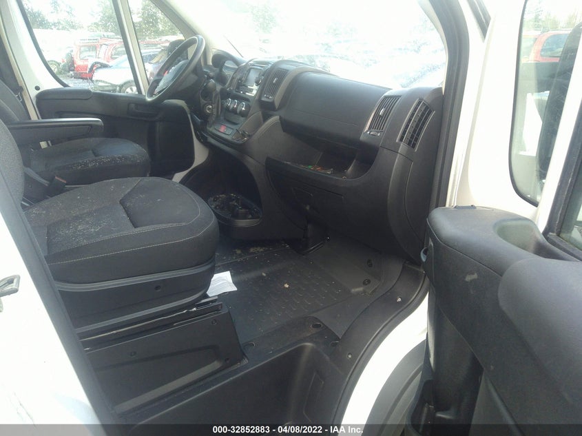 2017 Ram Promaster 1500 Low Roof 136" Wb VIN: 3C6TRVAG8HE500302 Lot: 32852883