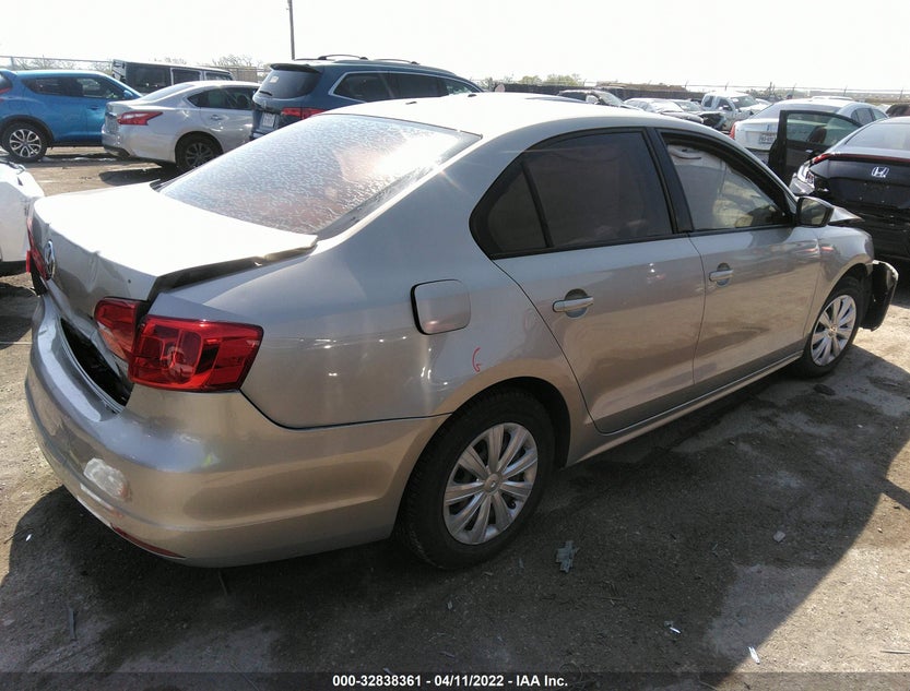 3VW1K7AJ4DM267592