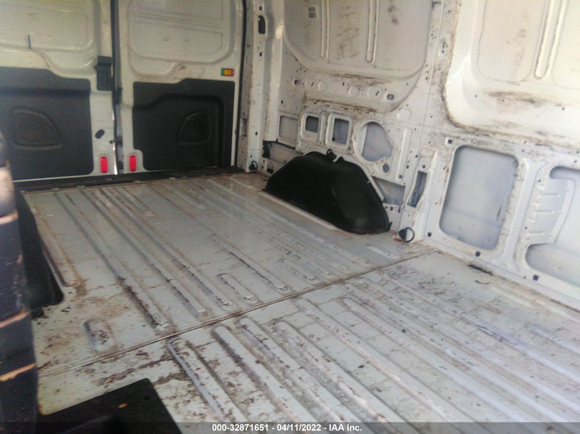 2018 Ford Transit-150 VIN: 1FTYE1ZM8JKB27455 Lot: 32871651