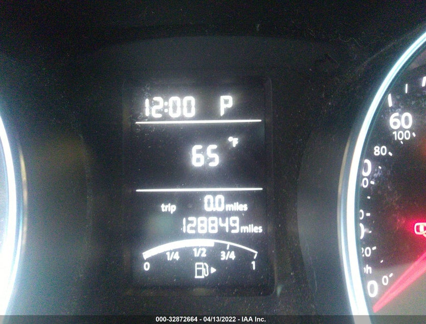 3VW2B7AJ8HM342840