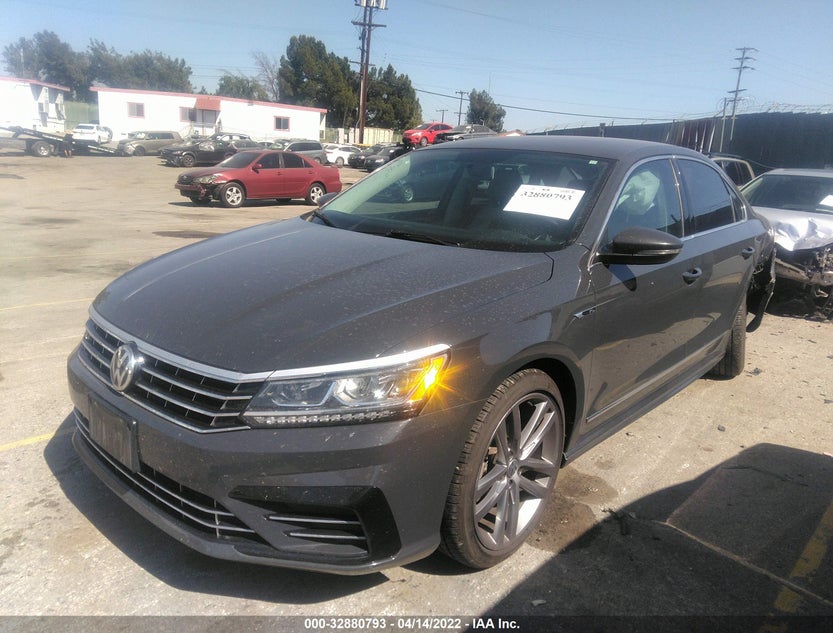 1VWDT7A36HC040228