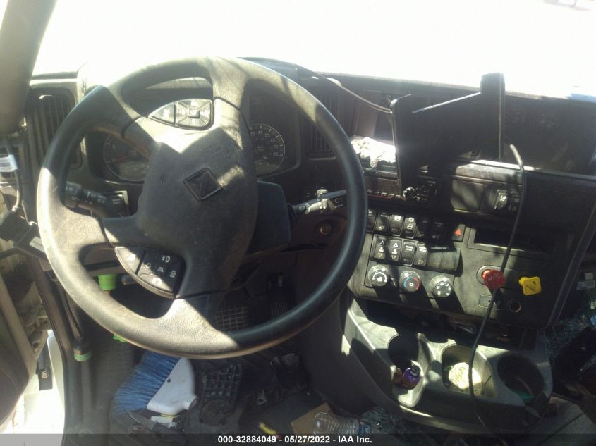 2018 International Lt VIN: 3HSDZAPR6JN426843 Lot: 32884049