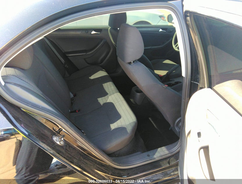 3VW1K7AJ6DM390147