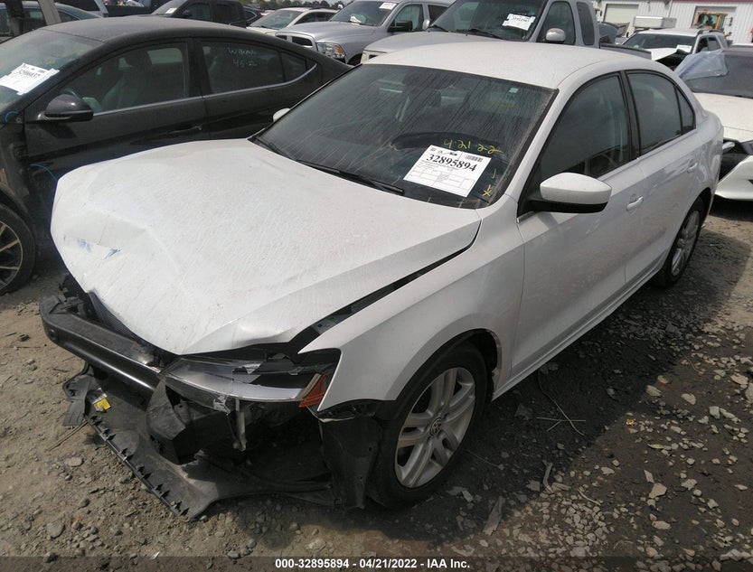 3VW2B7AJ9HM203767