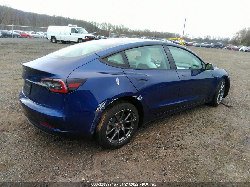 5YJ3E1EA8MF083657 2021 Tesla Model 3 Standard Range Plus Rear-Wheel Drive