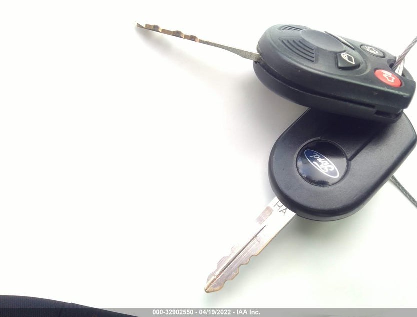 3FAHP0JA8BR252979
