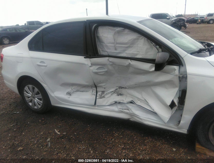 3VW2K7AJXEM315876