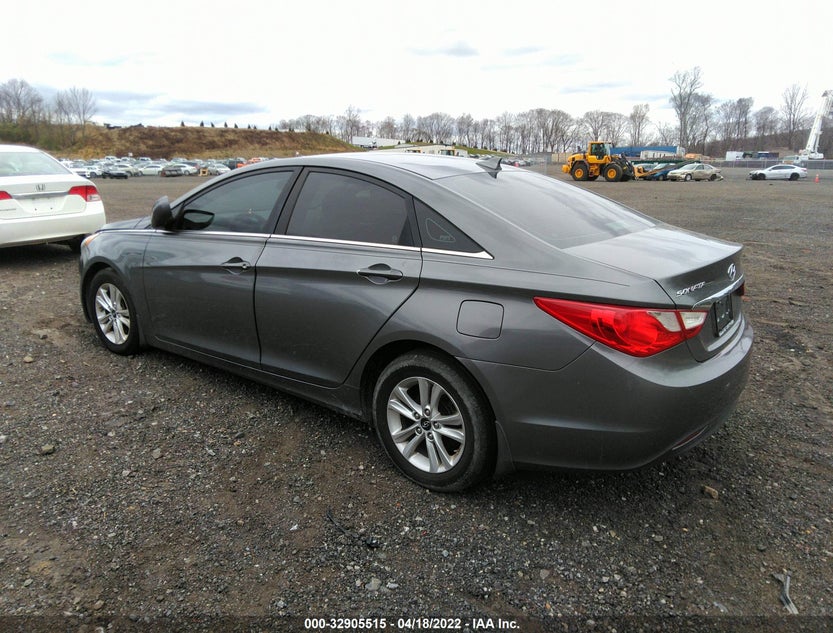 5NPEB4AC6DH524066