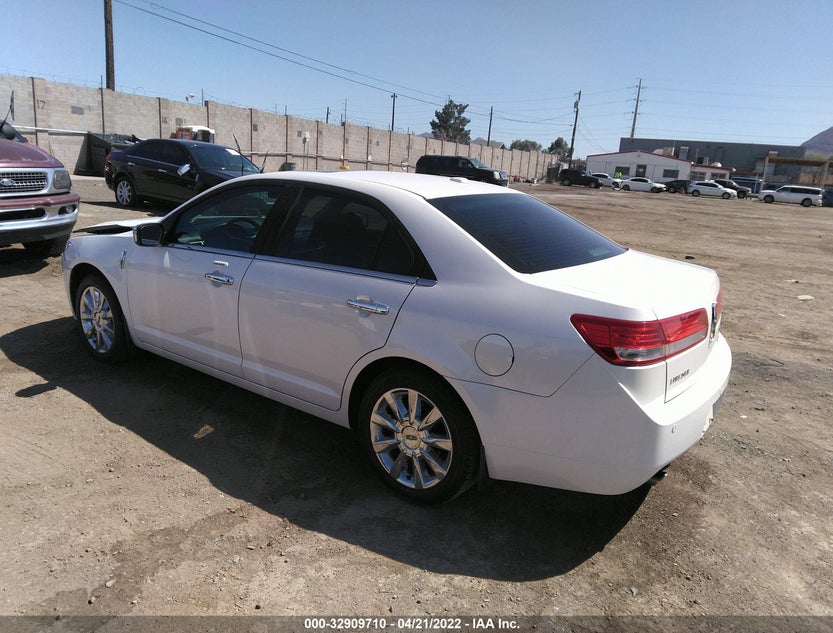 3LNHL2GC1BR751547