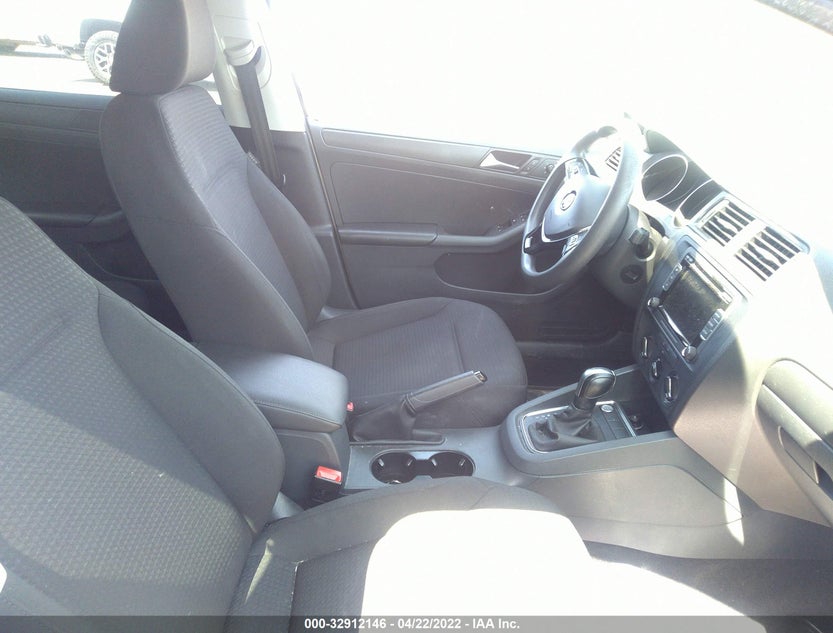 3VW2K7AJ8FM280112