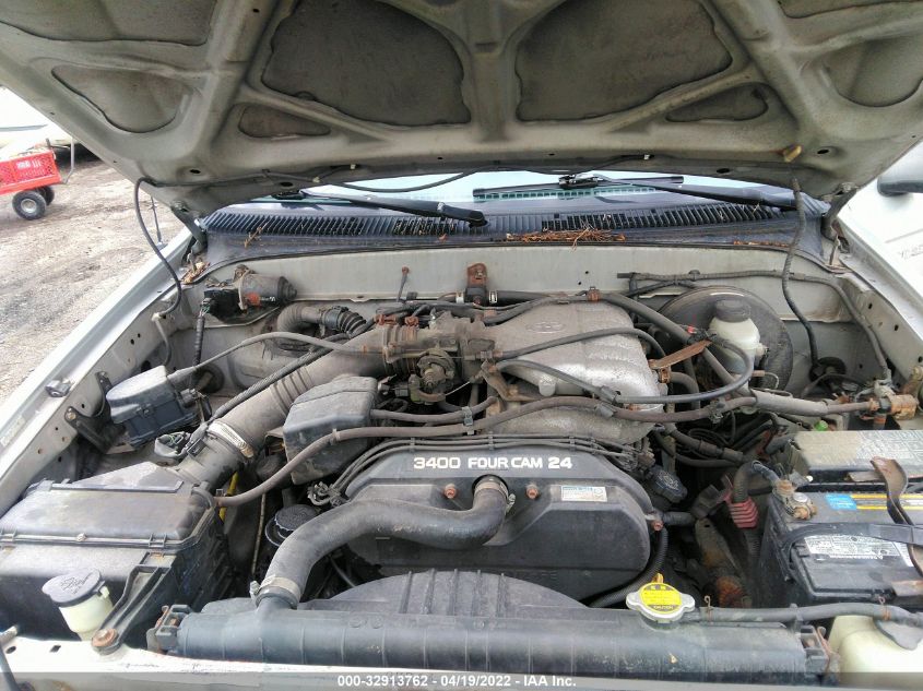 5TEWN72N22Z027619 2002 Toyota Tacoma Base V6 (A4)