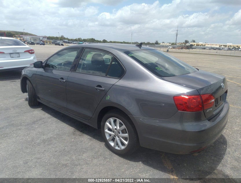 3VWDX7AJ5BM363436