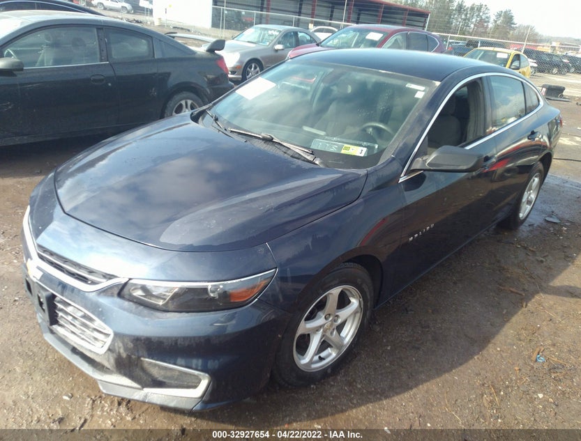 1G1ZB5ST9HF143195