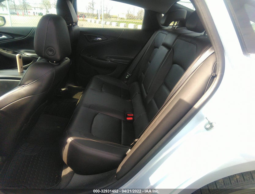 1G1ZD5ST8JF162238