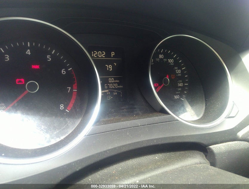 3VW2B7AJ8HM318148