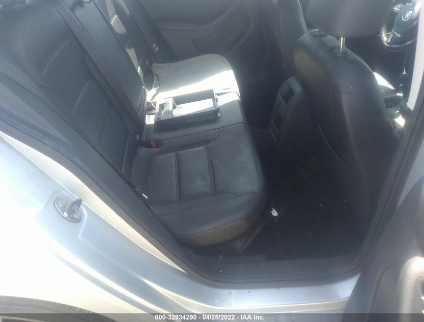 3VWD17AJ1EM376397