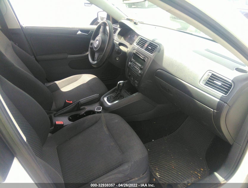 3VW2K7AJ6CM355398