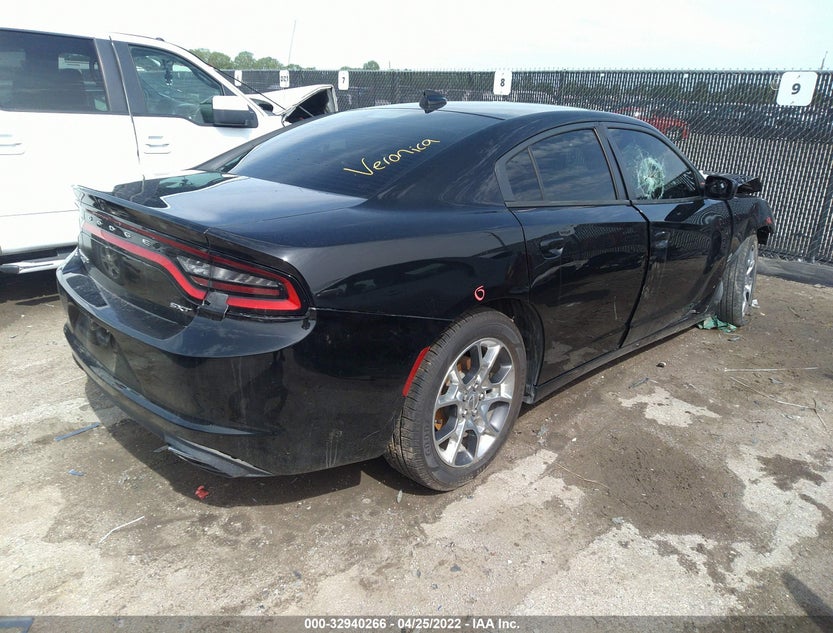 2C3CDXJG4FH875595