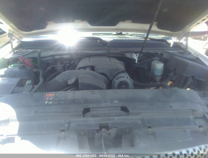 1GKS1MEF2CR182136