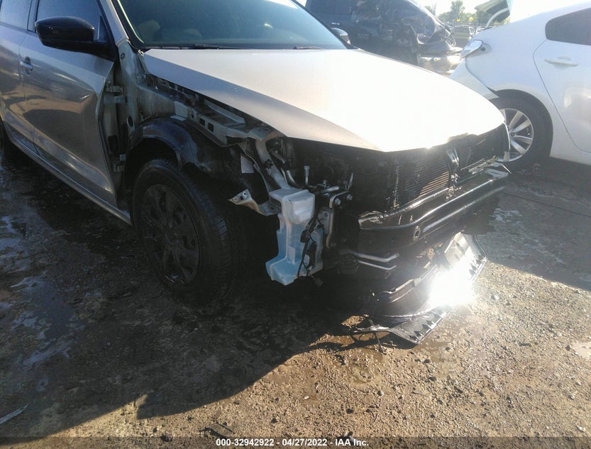 3VW2K7AJ3FM278218