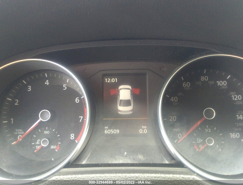 1VWLA7A35KC013871