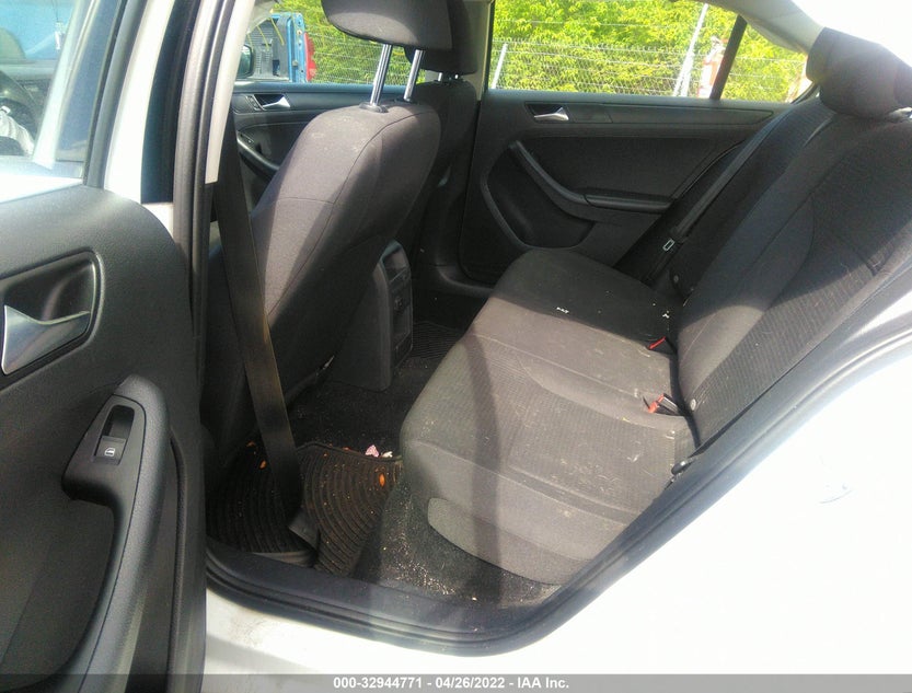 3VW267AJ5GM284706