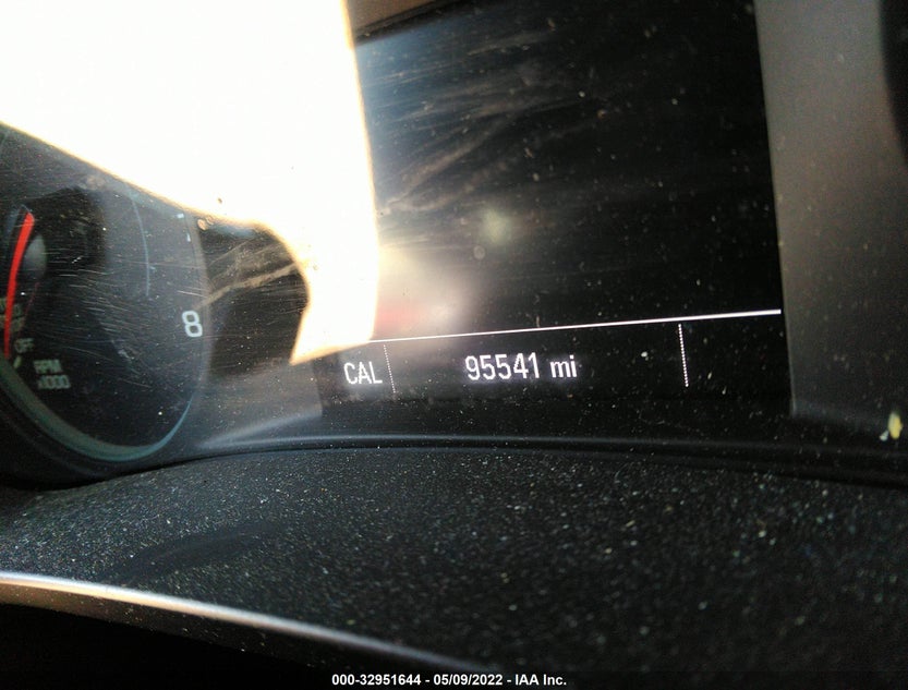 1G1ZE5ST6HF191163