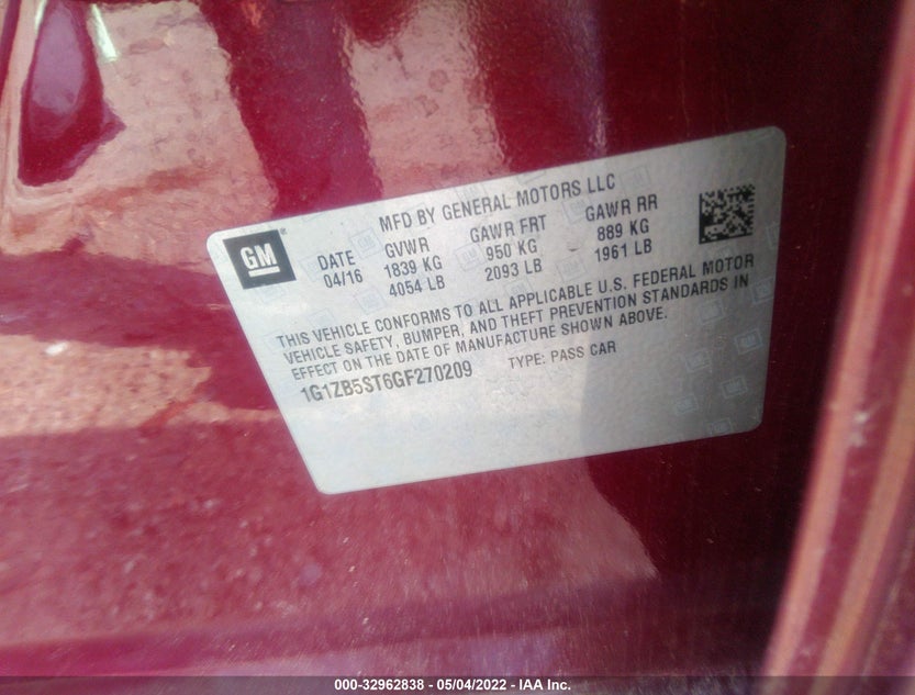 1G1ZB5ST6GF270209