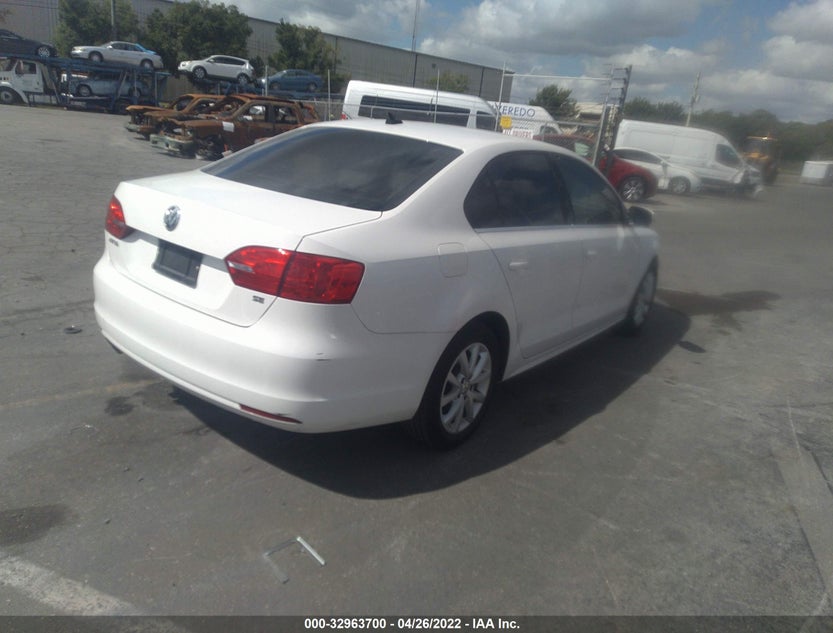 3VWD17AJ0EM368307