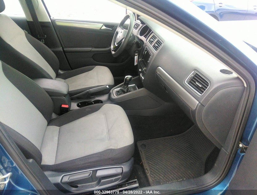 3VW2B7AJ0HM297277
