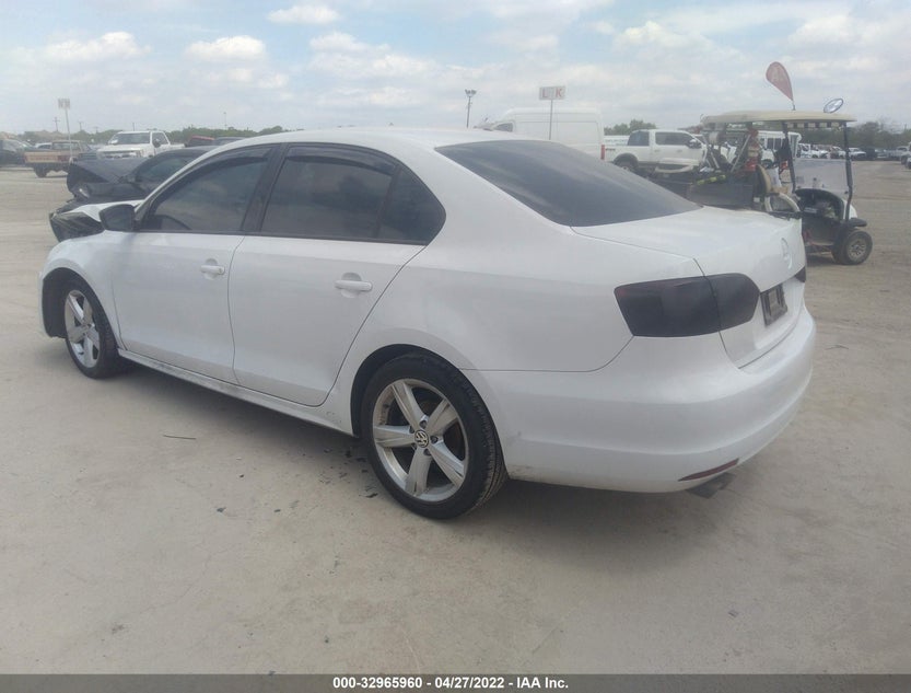 3VW2K7AJ5EM433494