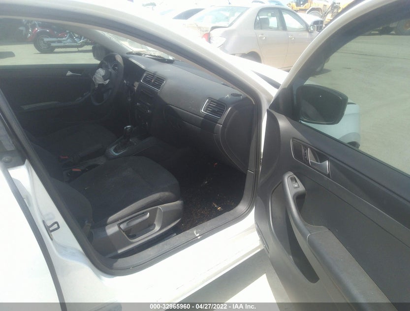 3VW2K7AJ5EM433494