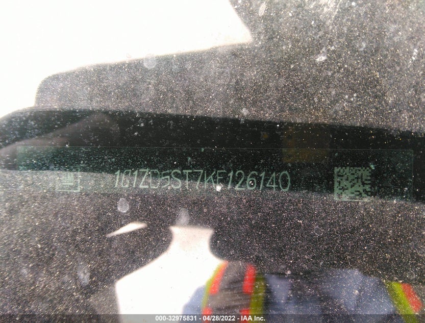 1G1ZD5ST7KF126140