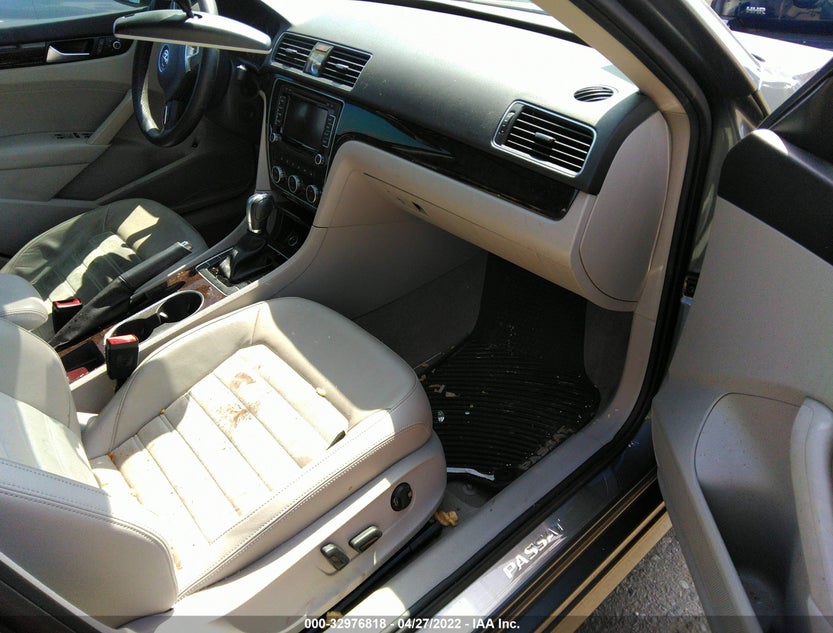 1VWCN7A36EC093870