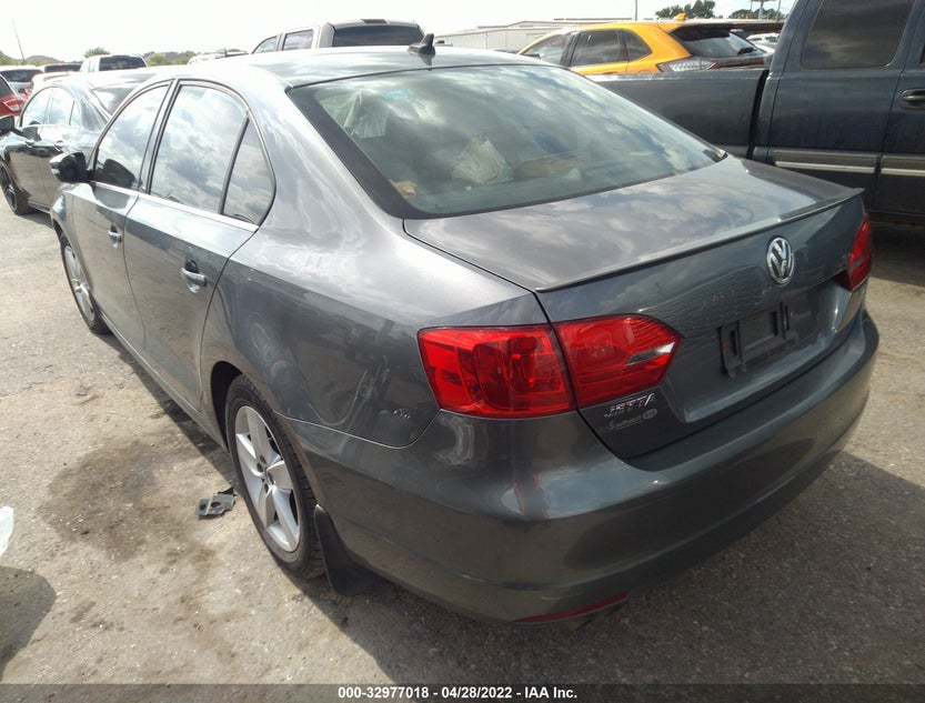 3VWLL7AJ2EM430005