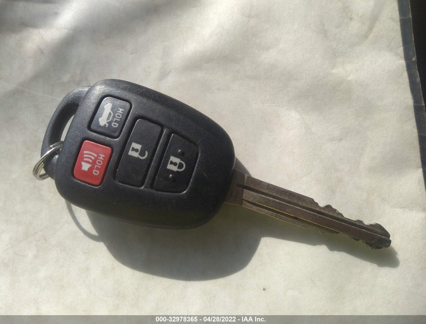 2T1BURHE8GC643956