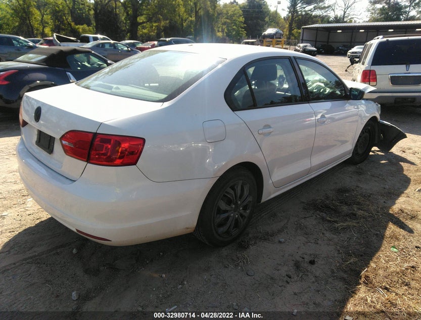 3VW2K7AJ8BM052251