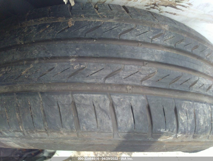 4T4BF1FK2DR335038
