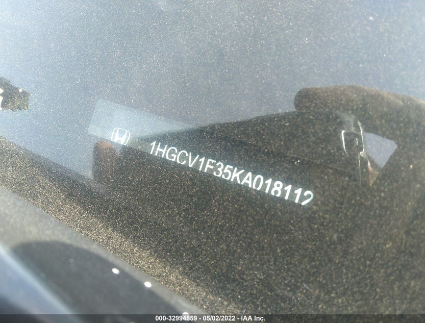 1HGCV1F35KA018112